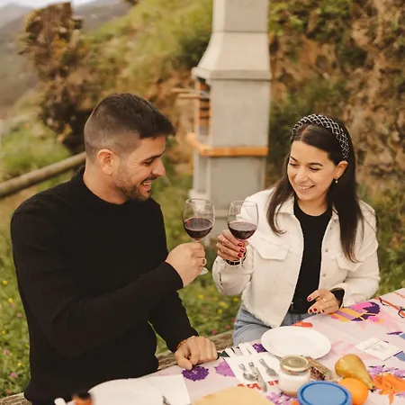 Gospodarstwo wiejskie El Carbayu - La Vallicuerra Rurales *