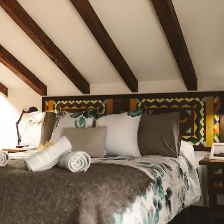 El Carbayu - La Vallicuerra Rurales Country house Mieres (Asturias)
