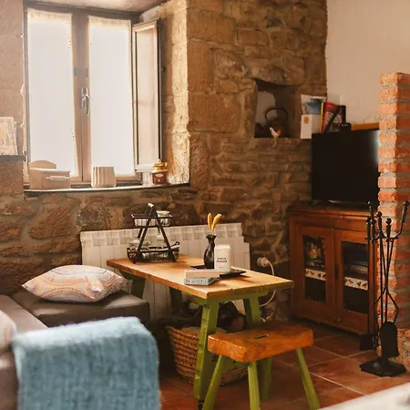 El Carbayu - La Vallicuerra Rurales * Mieres (Asturias)